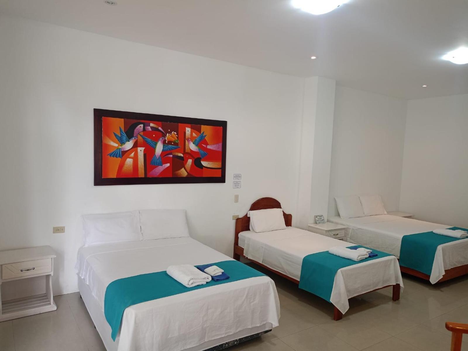 Galapagos Isabela Hotel Loja 比亚米尔港 外观 照片