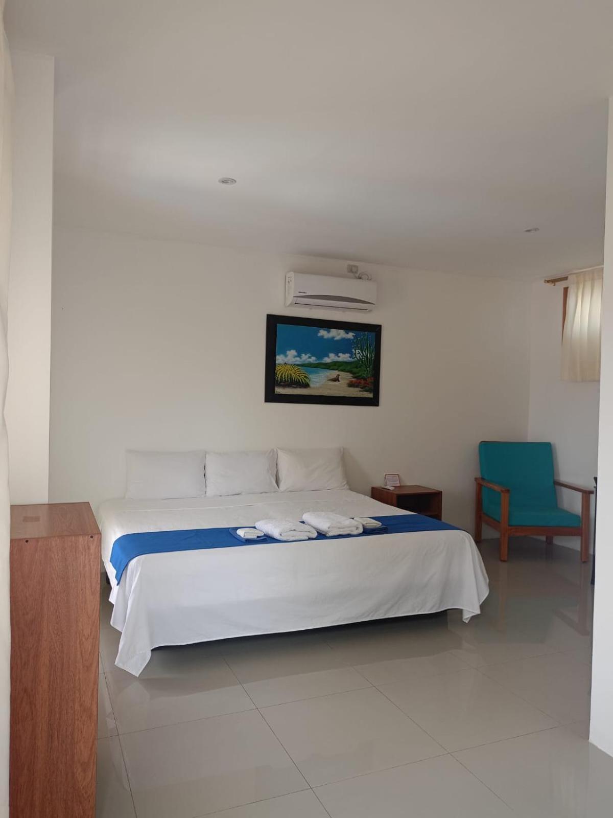 Galapagos Isabela Hotel Loja 比亚米尔港 外观 照片